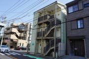 ＪＲ中央線武蔵小金井駅まで徒歩15分