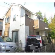 横浜市旭区鶴ケ峰2丁目住宅