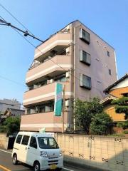東武伊勢崎・大師線竹ノ塚駅まで徒歩9分