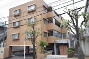 仙台市地下鉄南北線泉中央駅まで徒歩9分