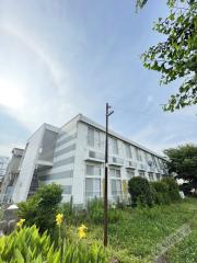 ＪＲおおさか東線ＪＲ長瀬駅まで徒歩10分