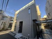 東京メトロ日比谷線広尾駅まで徒歩14分