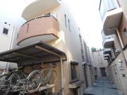 小田急小田原線狛江駅まで徒歩3分