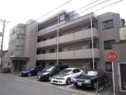 京王相模原線京王稲田堤駅まで徒歩11分
