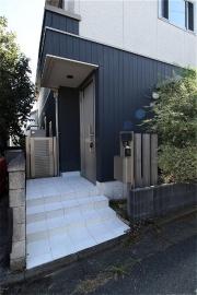 西武池袋・豊島線石神井公園駅まで徒歩14分