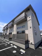 ベルリード吉岡上町A棟