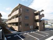 小田急小田原線伊勢原駅まで徒歩19分