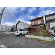 地下鉄東西線宮の沢駅まで徒歩56分