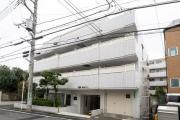 東武伊勢崎・大師線西新井駅まで徒歩9分