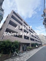 東京メトロ千代田線代々木上原駅まで徒歩4分