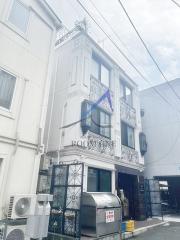 Residence Caritas Daikanyama