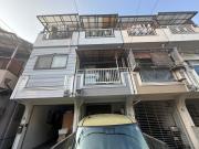 門真市石原町41-20 3階建