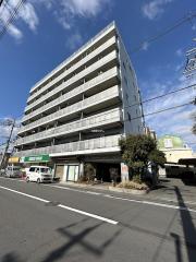 ＪＲおおさか東線衣摺加美北駅まで徒歩9分