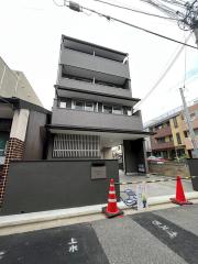 グラヴィス御所西