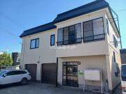 旭町3丁目貸家