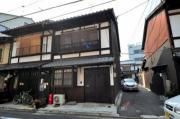 新丸太町貸家