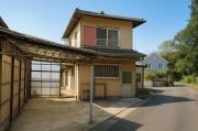 太郎丸倉庫付き戸建て