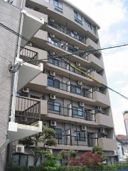 鹿児島市電唐湊線神田（交通局前）駅まで徒歩8分