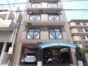 地下鉄西神・山手線伊川谷駅までバス約12分 徒歩7分