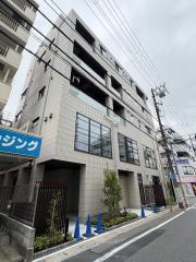 奏 カナデ