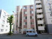 地下鉄南北線すすきの駅まで徒歩9分