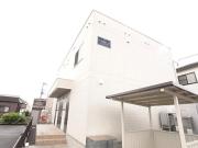 ＪＲ奥羽本線弘前駅までバス約25分 徒歩3分