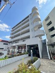 ＪＲ京浜東北・根岸線鶴見駅までバス約13分 徒歩1分