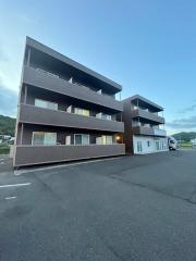 ＪＲ山陽本線笠岡駅まで徒歩74分