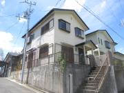 近鉄難波・奈良線大和西大寺駅までバス約11分 徒歩5分