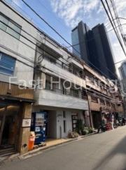 東京メトロ丸ノ内線西新宿駅まで徒歩5分