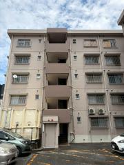 エメラルドマンション東那珂