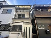 寝屋川市御幸東町29-2 2階建テラス
