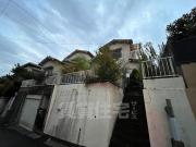 ＪＲ東海道本線高槻駅までバス約10分 徒歩4分