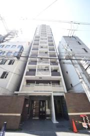 地下鉄御堂筋線心斎橋駅まで徒歩9分