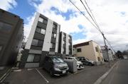 地下鉄南北線南平岸駅まで徒歩8分