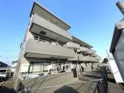 京王相模原線京王稲田堤駅まで徒歩8分