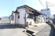 霧ケ丘借家C 右手前