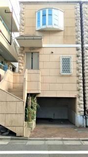 東京メトロ丸ノ内線東高円寺駅まで徒歩4分