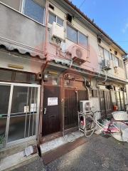 港区弁天2丁目貸家