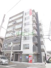 仙台市地下鉄南北線泉中央駅まで徒歩5分