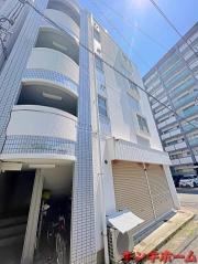広島電鉄白島線白島駅まで徒歩4分