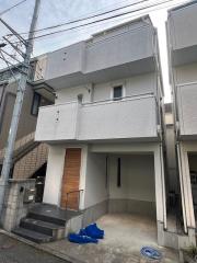 ＪＲ山手線新大久保駅まで徒歩7分