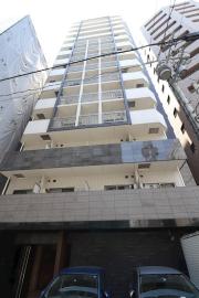 W-style大阪駅前