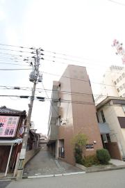 セントラルコート上大川前