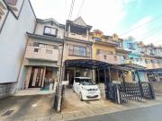 京阪本線中書島駅までバス約23分 徒歩9分