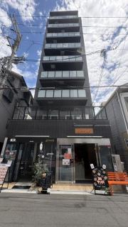 En Nakazaki