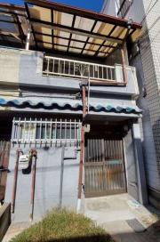 南海本線石津川駅まで徒歩9分