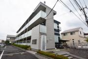 小田急江ノ島線六会日大前駅