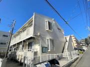ＪＲ中央線八王子駅までバス約7分 徒歩3分