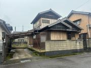 近鉄山田鳥羽志摩線斎宮駅まで徒歩23分